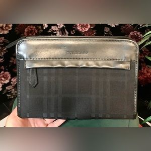 AUTHENTIC Burberry Black Canvas And Leather Zip Clutch